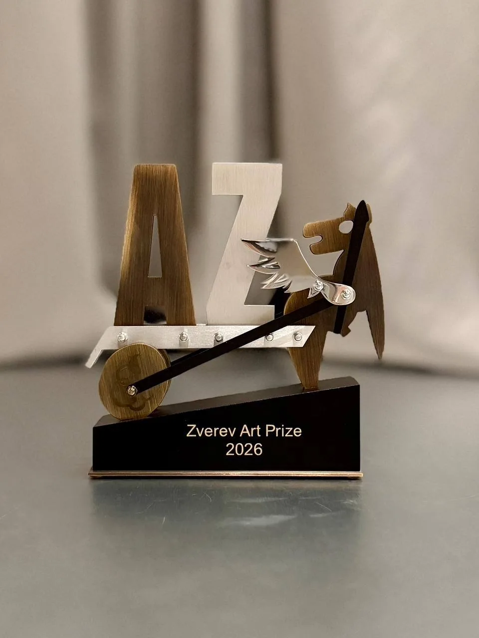 🏆 Музей AZ объявил лауреатов премии «Zverev Art Prize. Взгляд. Интерпретация. Позиция»
#новости

9 
