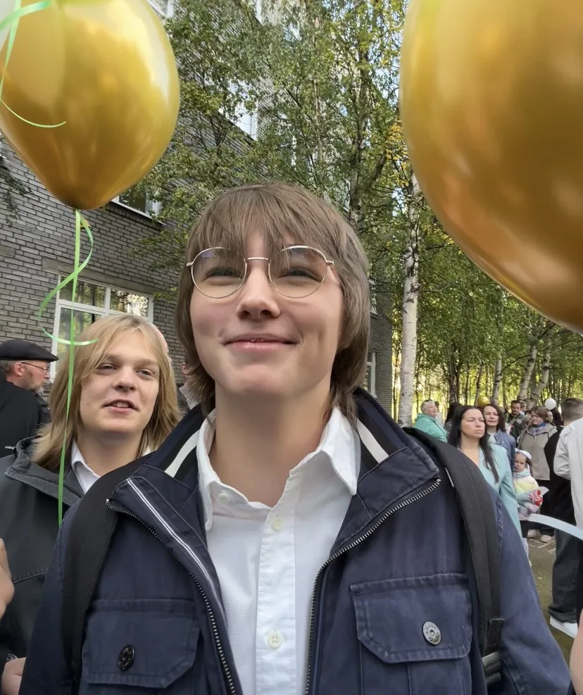 ⭐️ ГОРДОСТЬ ДЕСЯТОЧКИ
❗️ ИЛЬЯ ИВАНОВ, «золотой» медалист, выпускник 11а класса технологического проф