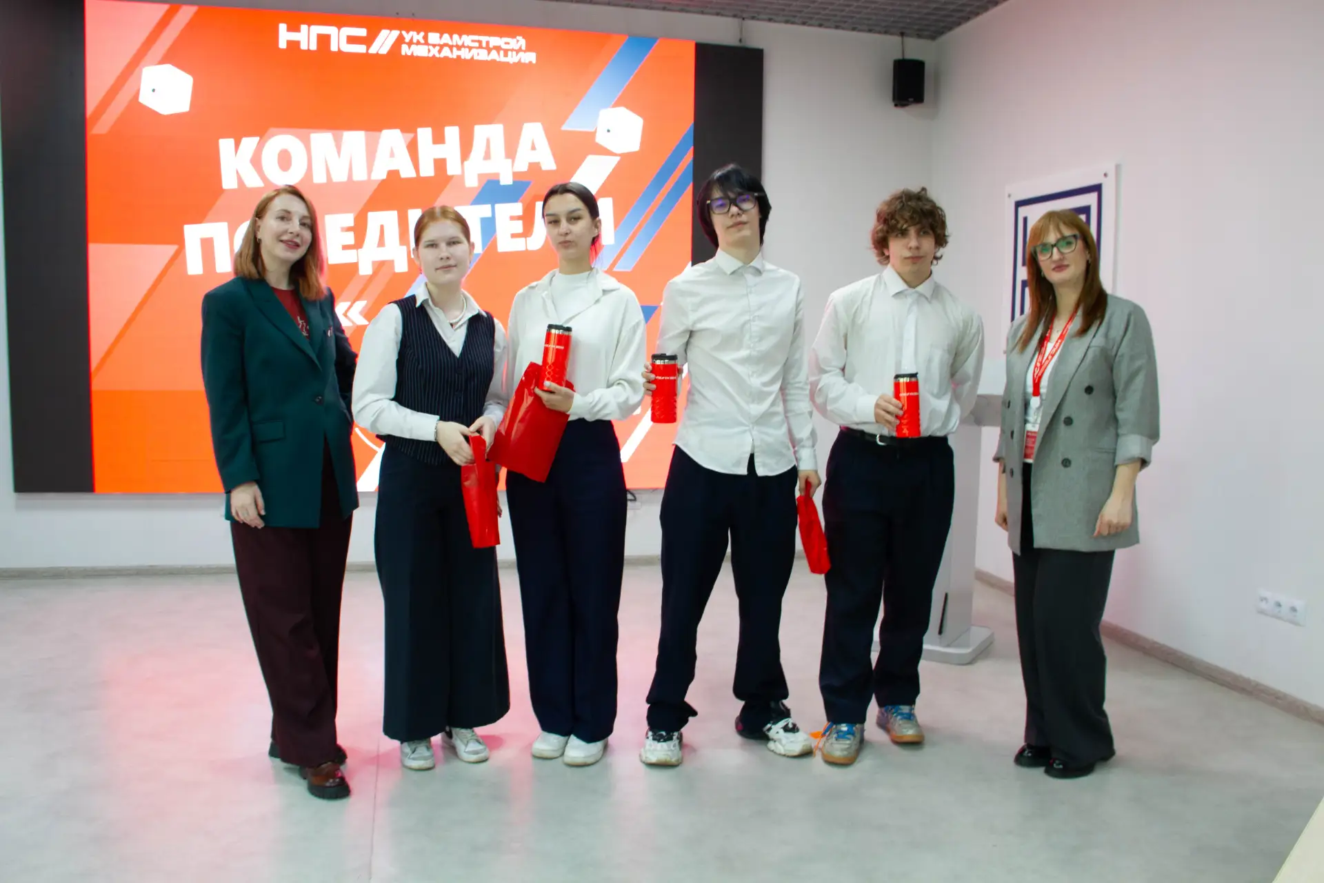 «БАМ! БАТТЛ!»: хабаровские школьники погрузились в историю великой стройки  14 старшеклассников из М