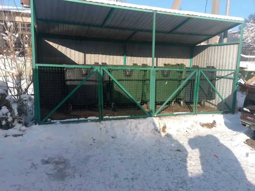 ❄️Несмотря на сложные погодные условия и тяжелую дорожную ситуацию, «Южный региональный оператор» пр