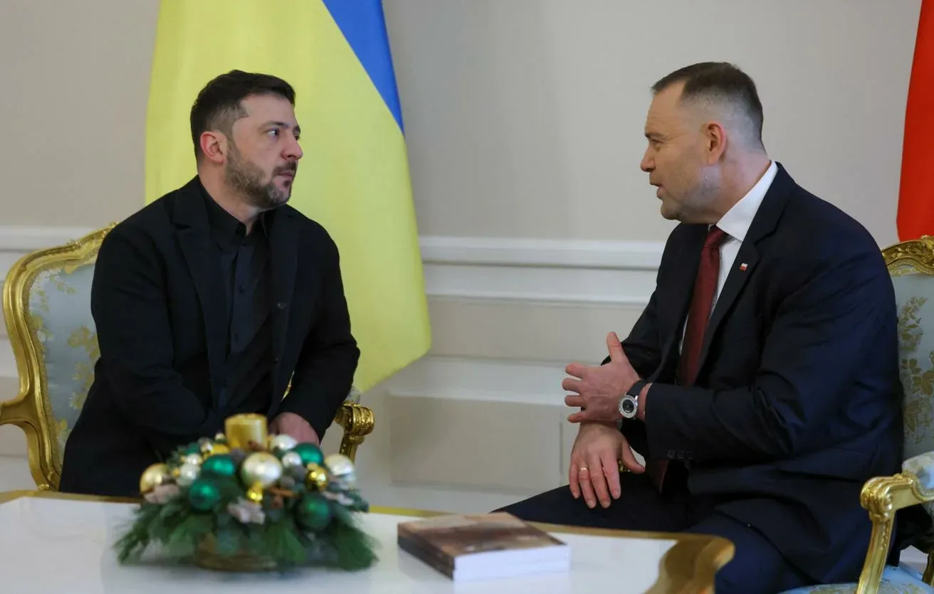 🇺🇦🇵🇱 Просроченный едет на поклон к панам