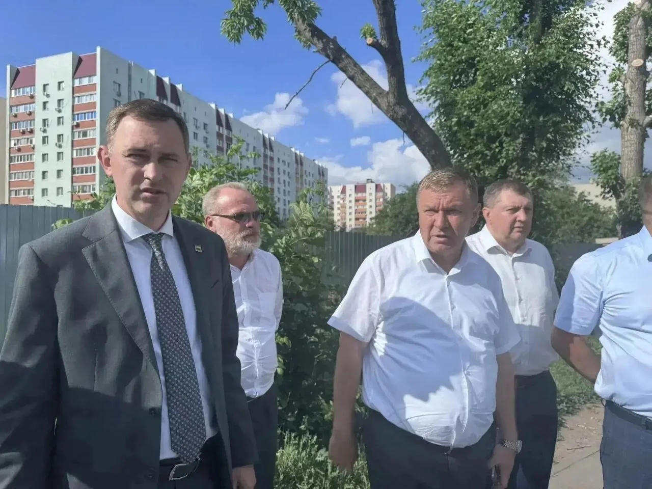 В Энгельсе появится первая площадка для выгула собак

Об этом сообщил глава района Максим Леонов. Та