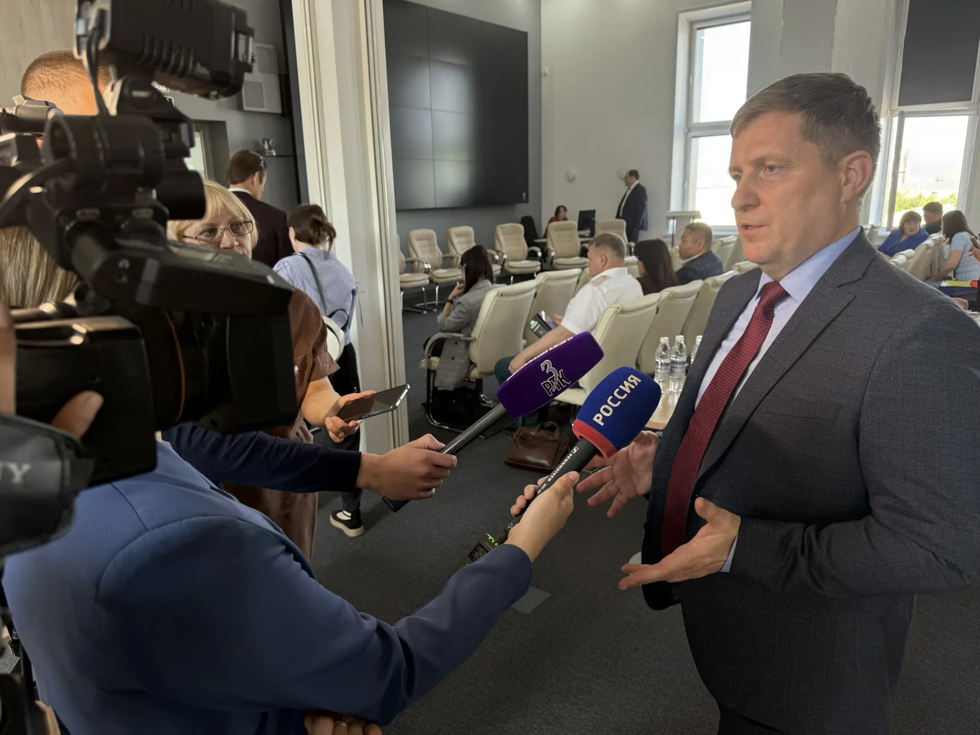 Директор Восточного центра государственного планирования Михаил Кузнецов рассказал журналистам о том