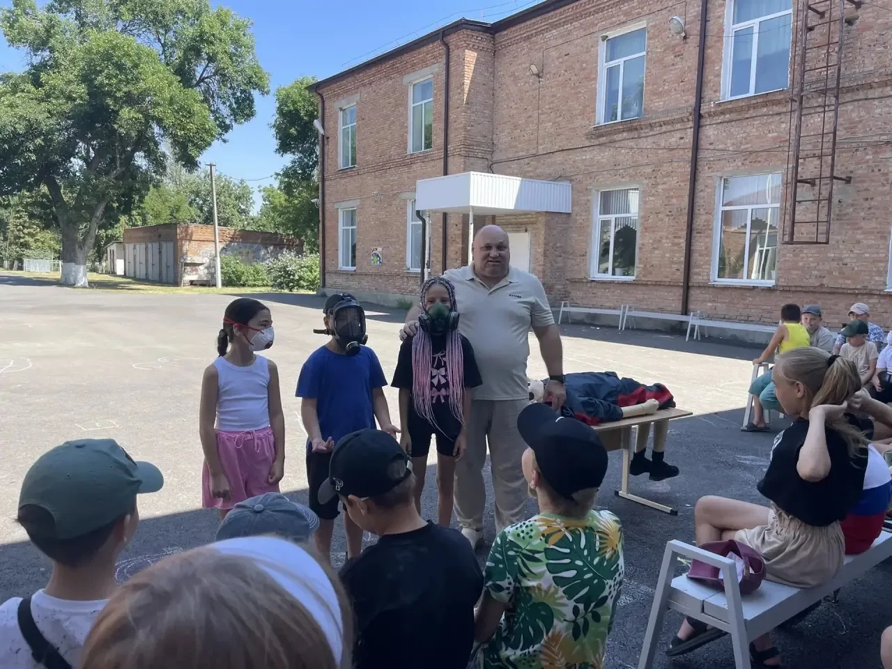 🛡 В нашем лагере прошло мероприятие по антитеррористической безопасности!

Его провёл Дмитрий Валер