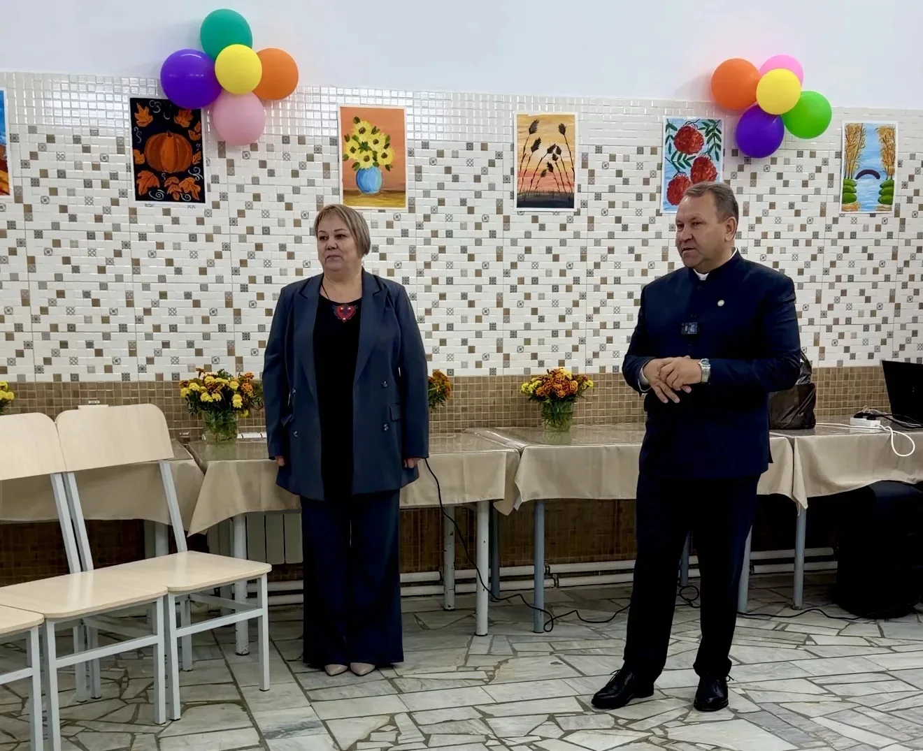В рамках Декады пожилых людей наш дом-интернат посетили почётные гости: глава Арского м...