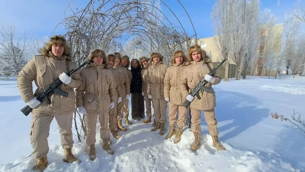⚡️ С Днём защитника Отечества! 23 февраля — это не просто дата в календаре. Это символ мужества, чес