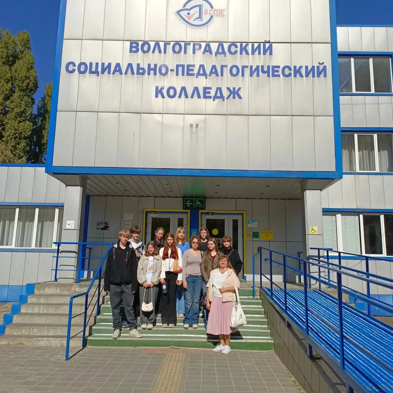 Ученики 9а класса сегодня приняли участие в профориентационной экскурсии , которая  ока...