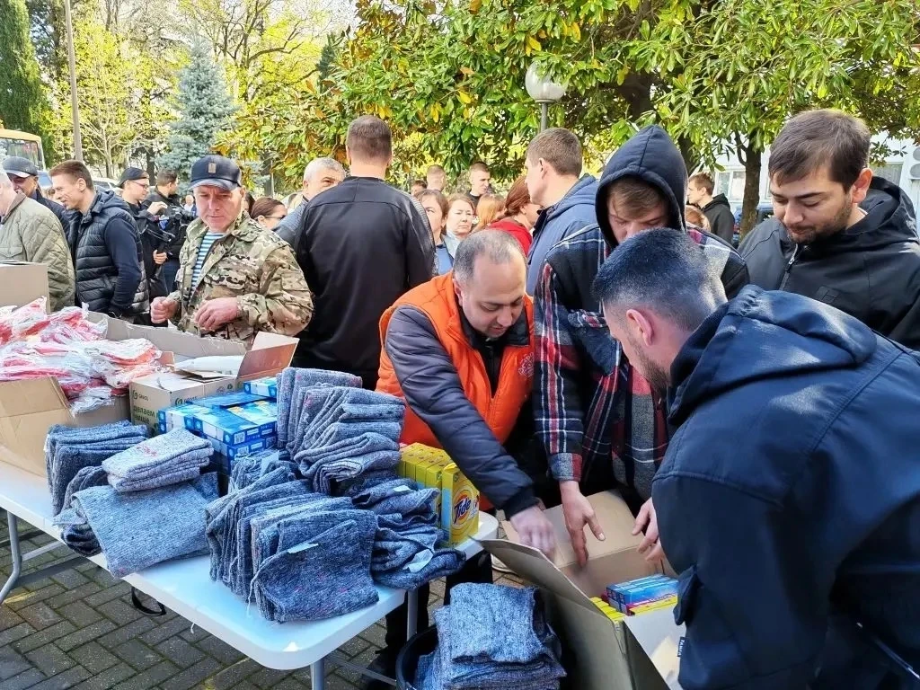 ‼ В Туапсе продолжается работа по ликвидации последствий ЧС  Добровольцы, сотрудники администрации и