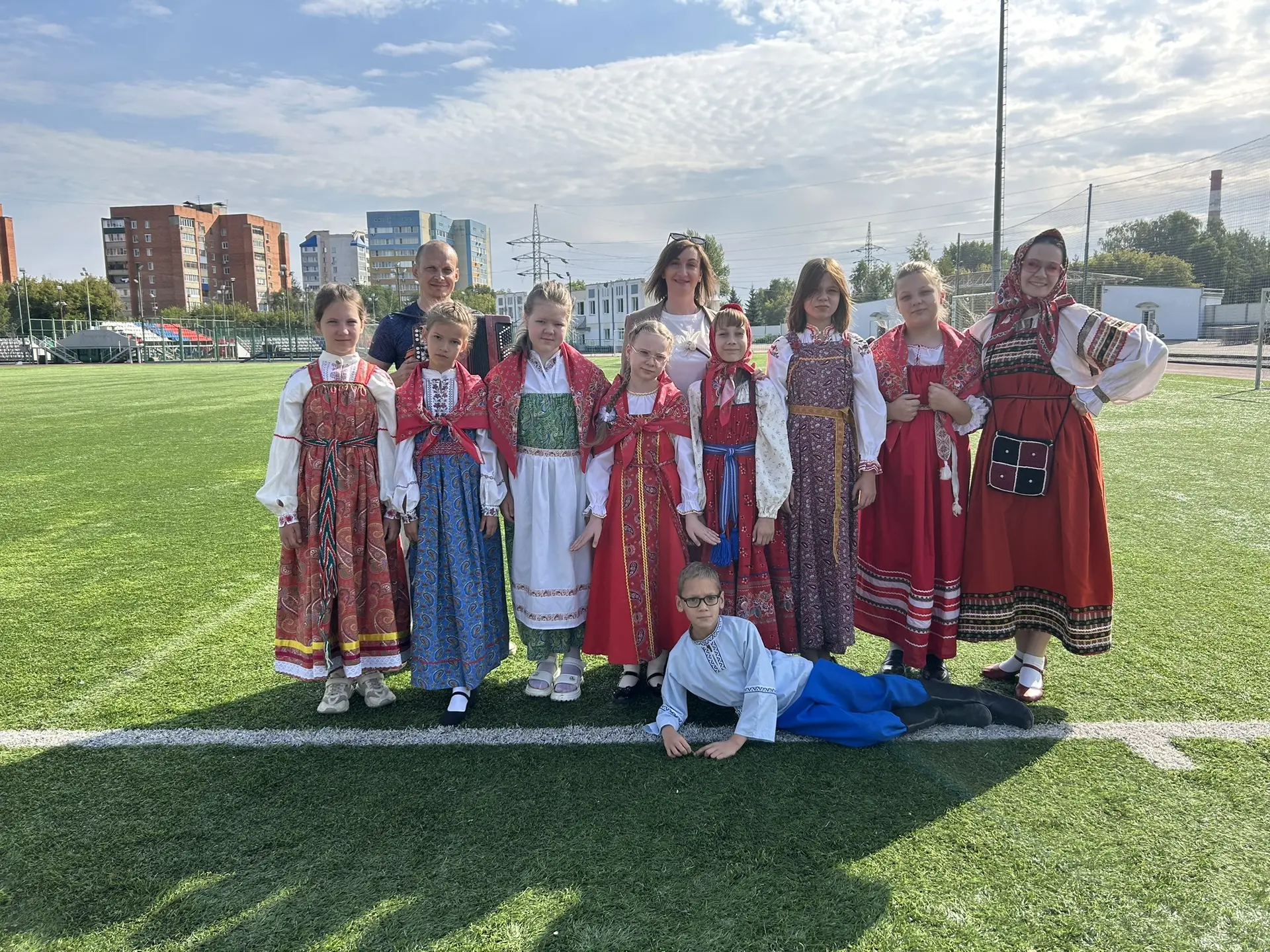 🤩Учащиеся ДМШ им Котляра открыли соревнования по пожарно-спасательному спорту!