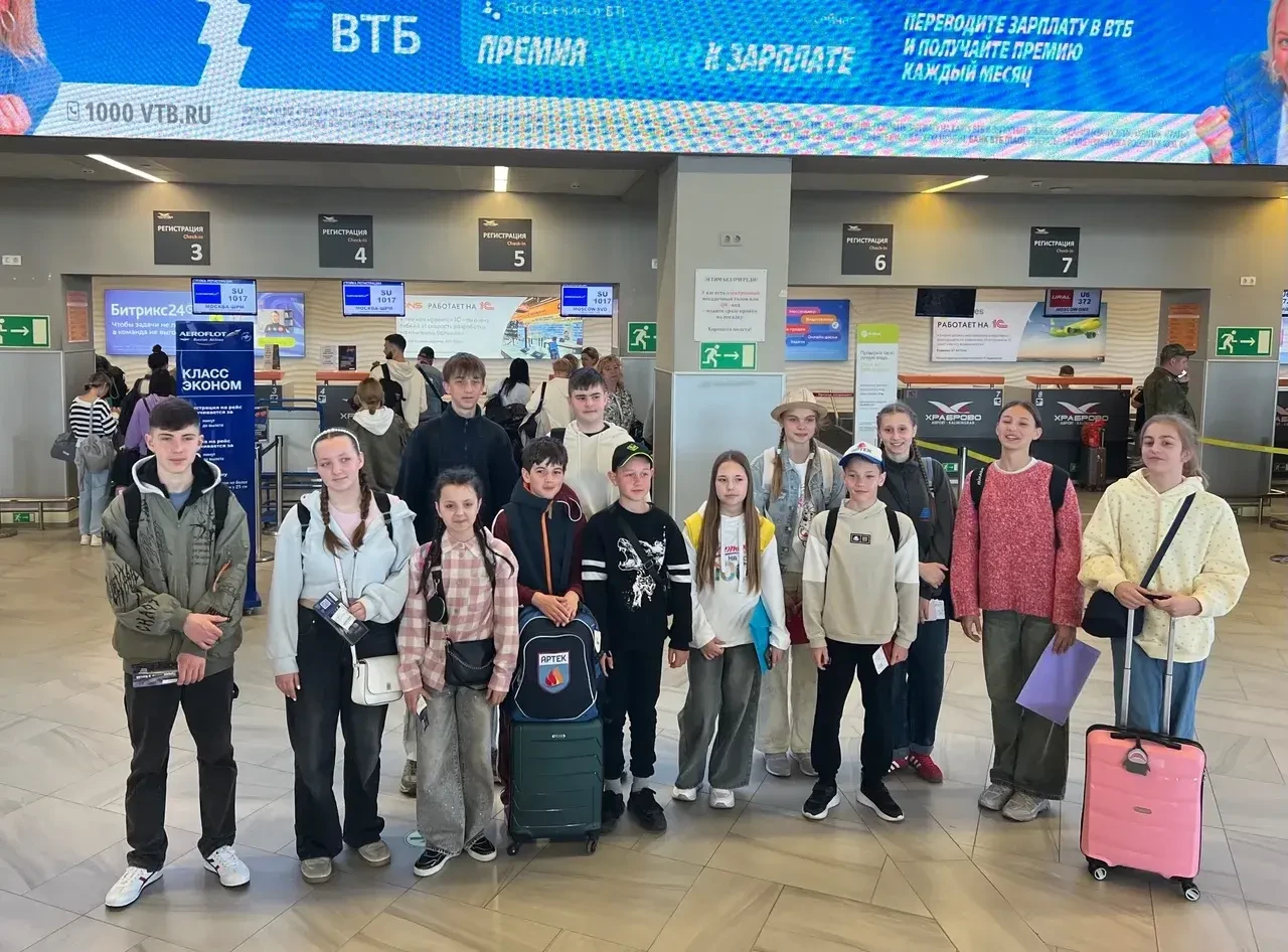 Виват, Россия! Виват, Артек! 🌊  13 школьников Калининградской области, проявивших себя в спорте, нау