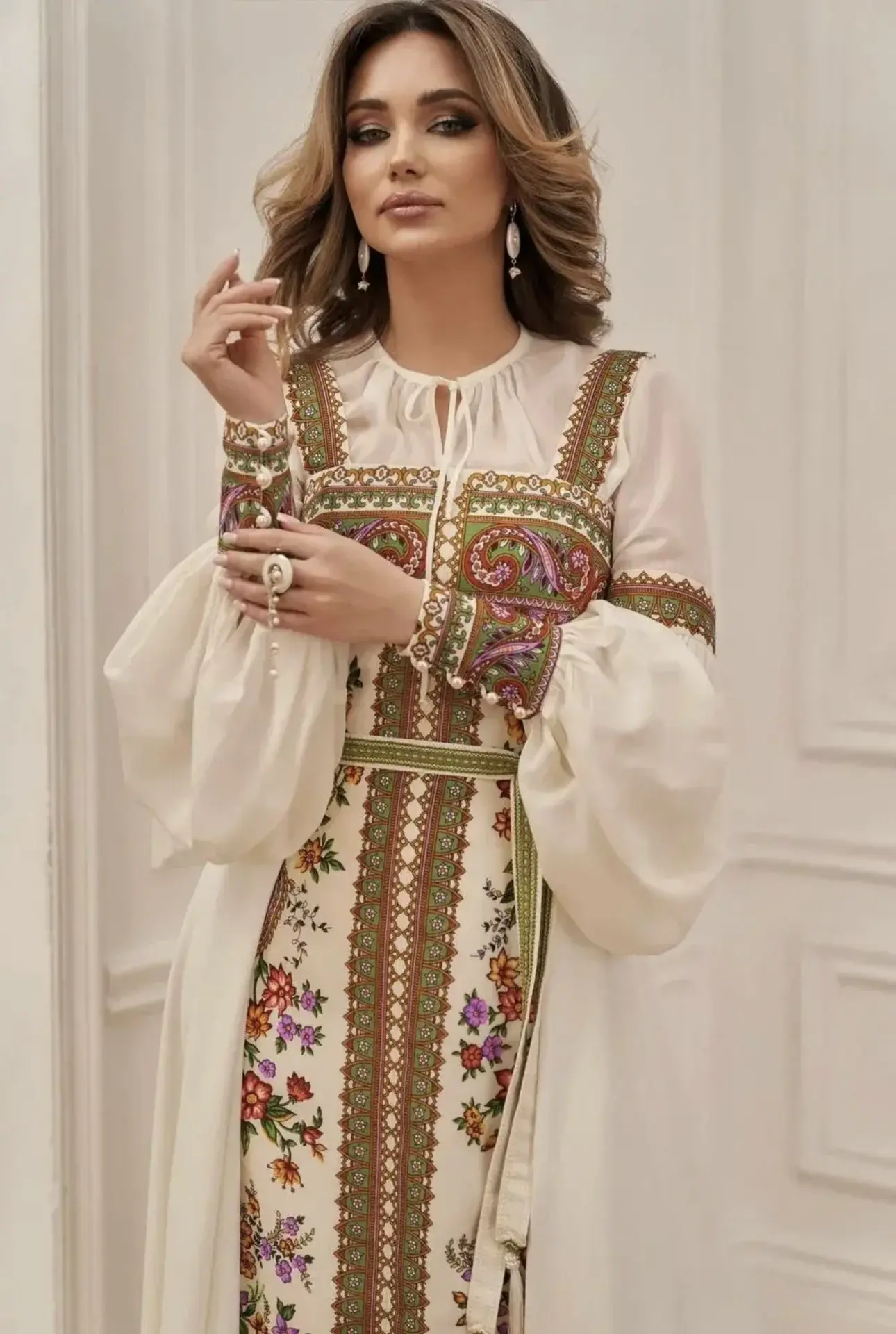 Сарафан в русском стиле