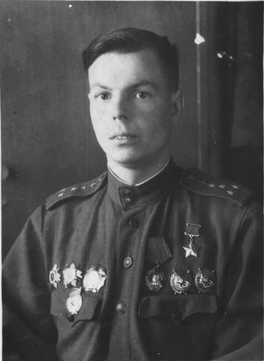 22 мая 1922 года родился Дважды Герой Советского Союза летчик-штурмовик Николай Георгие...