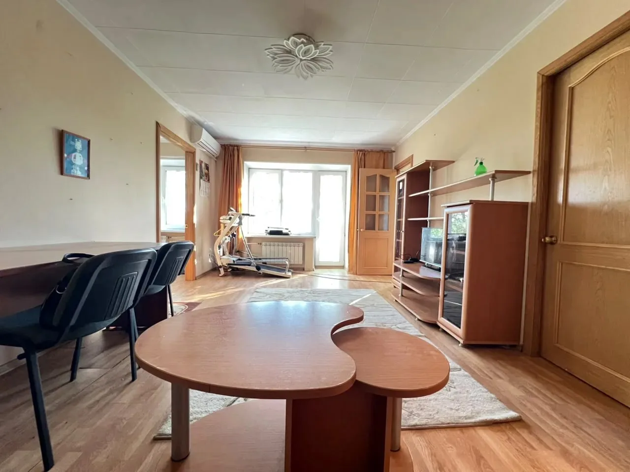 2-комн · 41.6 м² · 2/5 эт.