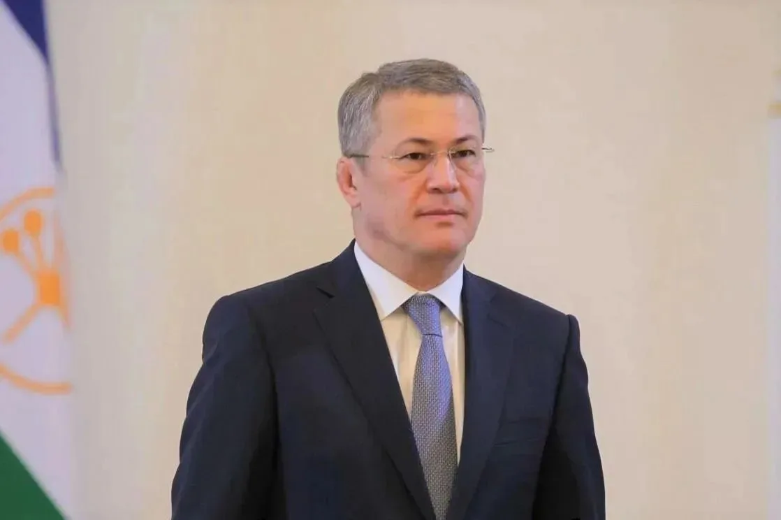💰 Доход главы Башкирии превысил 9 млн рублей 
 
Радий Хабиров, возглавляющий региональный список «Е