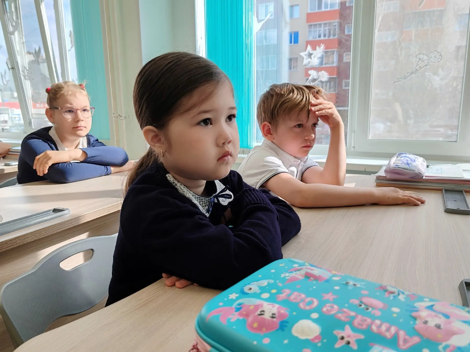 🇷🇺 Неделя добра и гордости: как прошла наша школьная неделя   Начало новой учебной недели в нашей шк