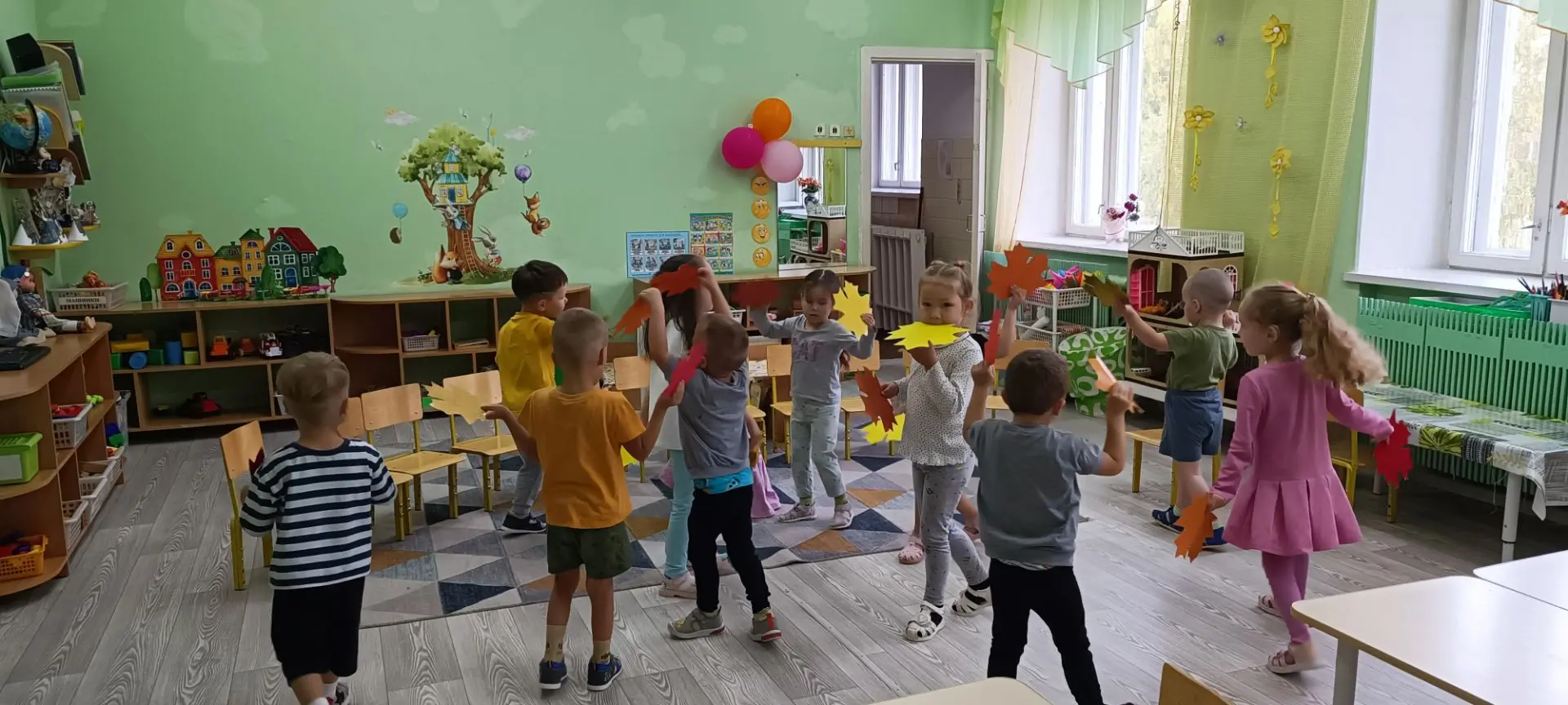 Подвижная игра "Ветер и листья". 🍂