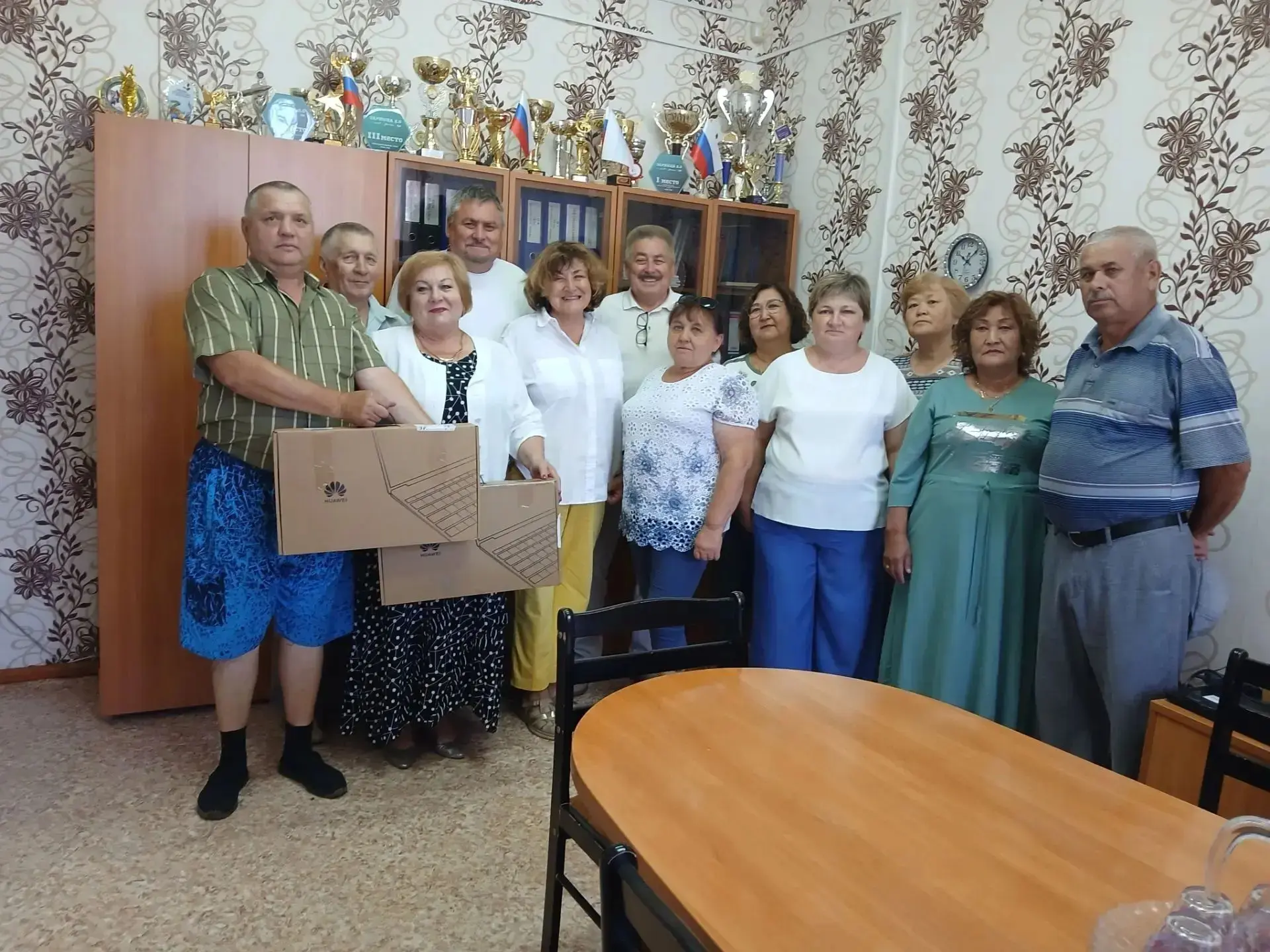 Сегодня в нашей школе были гости - представители местной мусульманской религиозной организации "Маха