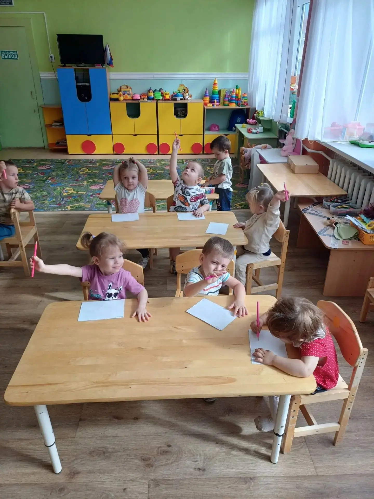 Тепло маленьких ладошек и первая линия...