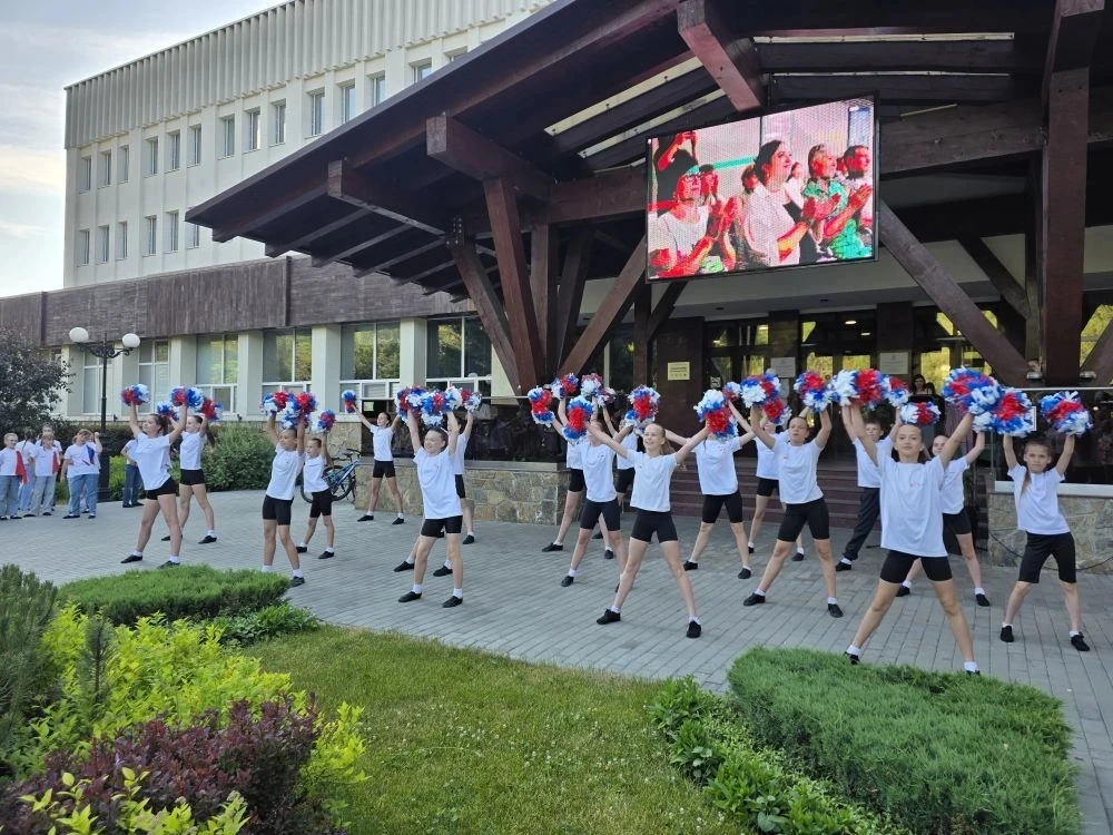 Праздничный концерт в честь Дня России в Белокурихе 🇷🇺❤️💫