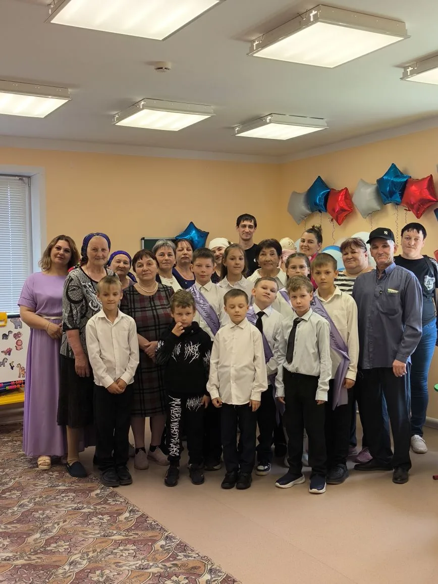 🔔 **Отзвенел последний звонок в начальной школе!