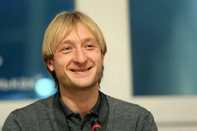 Академия Плющенко запросила грант 24,1 млн рублей для шоу «Снежная королева»