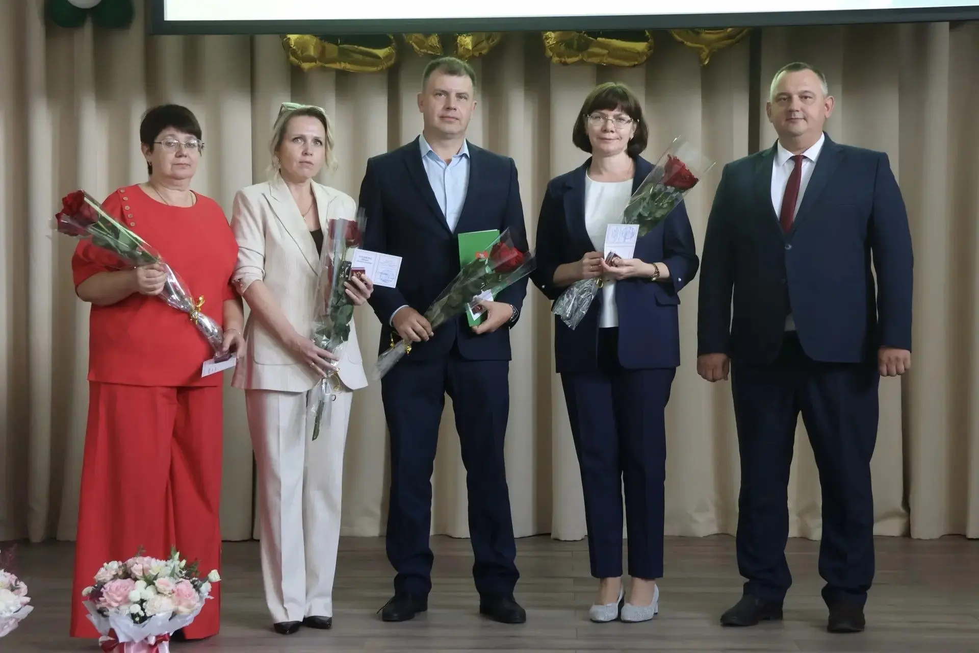28 августа в Юхнове прошла ежегодная августовская конференция работников образования. Д...