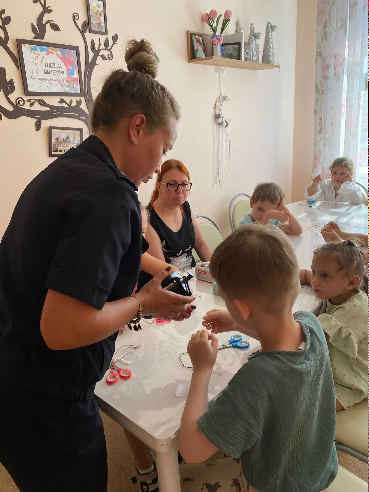 💡«Засветись!» — когда безопасность становится творчеством

У нас в реабилитационном центре ребята у