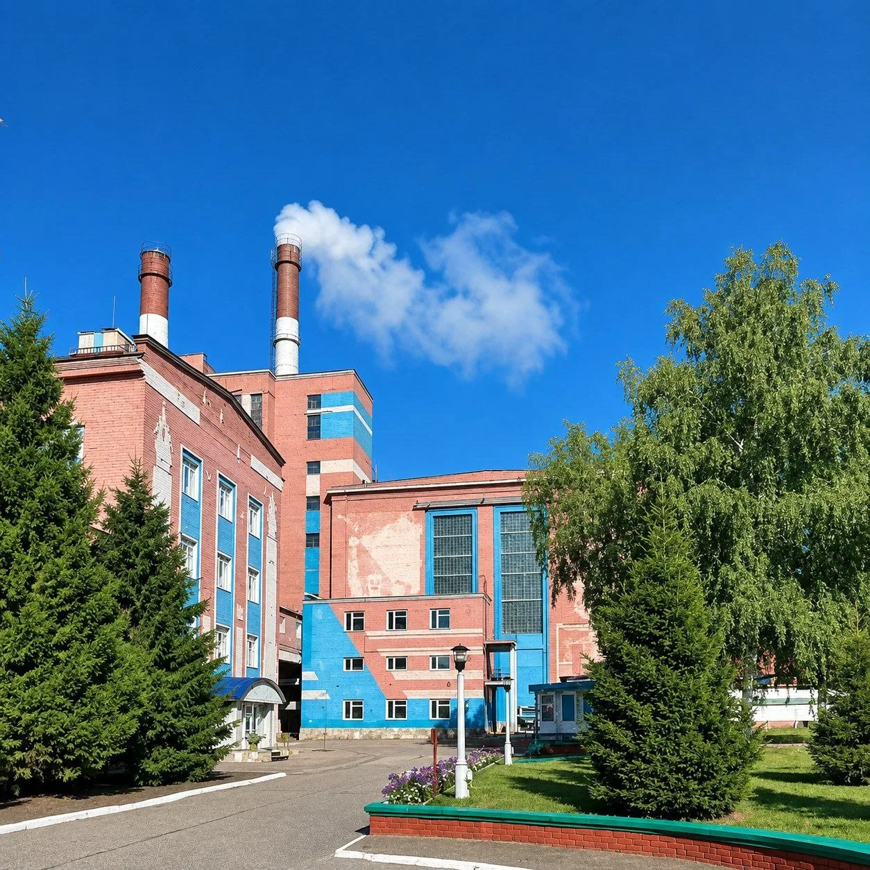 🚨 ЧП на Кумертауской ТЭЦ: электромонтёр пострадал от удара током.