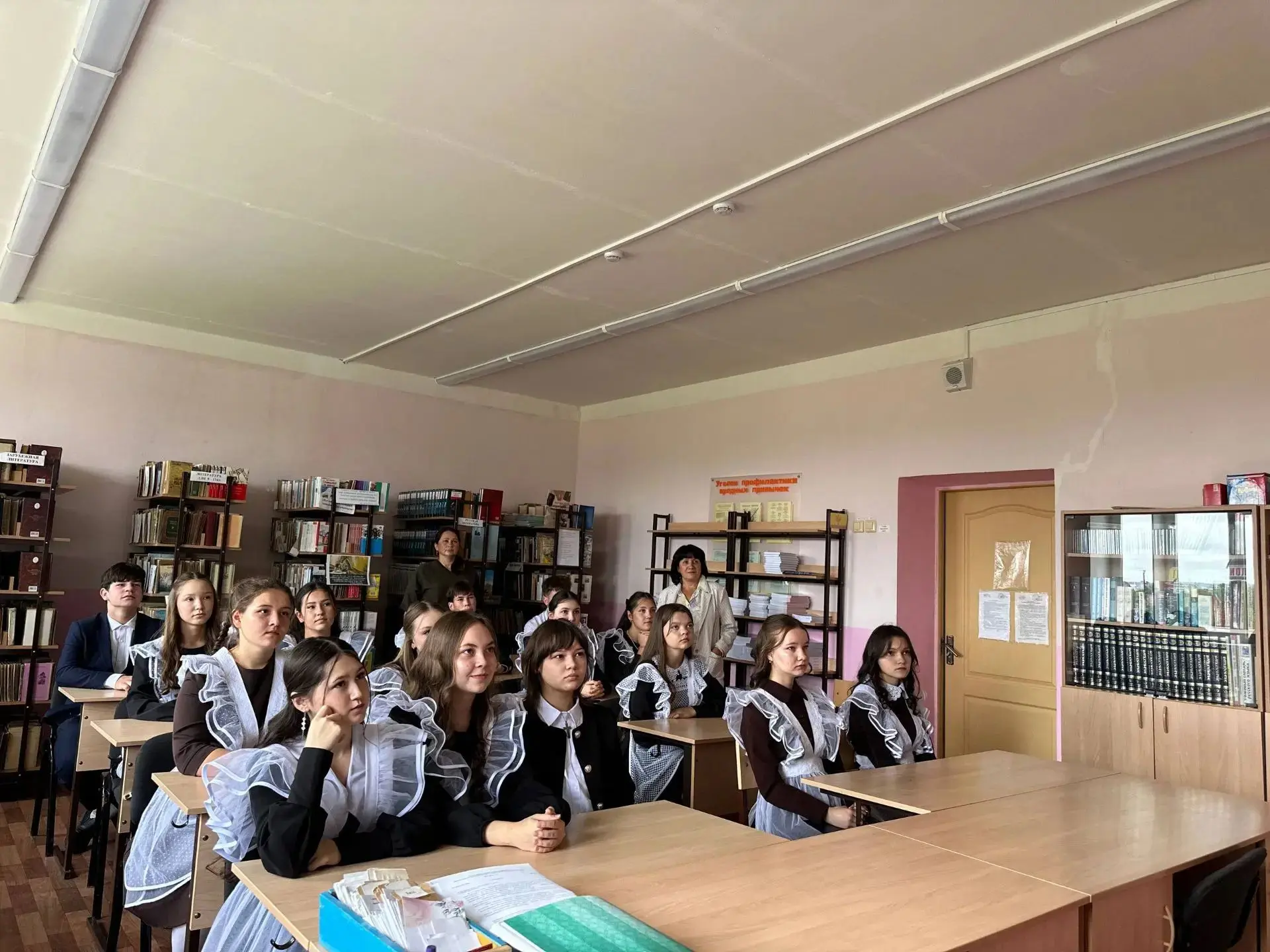 В День знаний мы с ребятами посмотрели видеопоздравление Министра просвещения Сергея Кр...