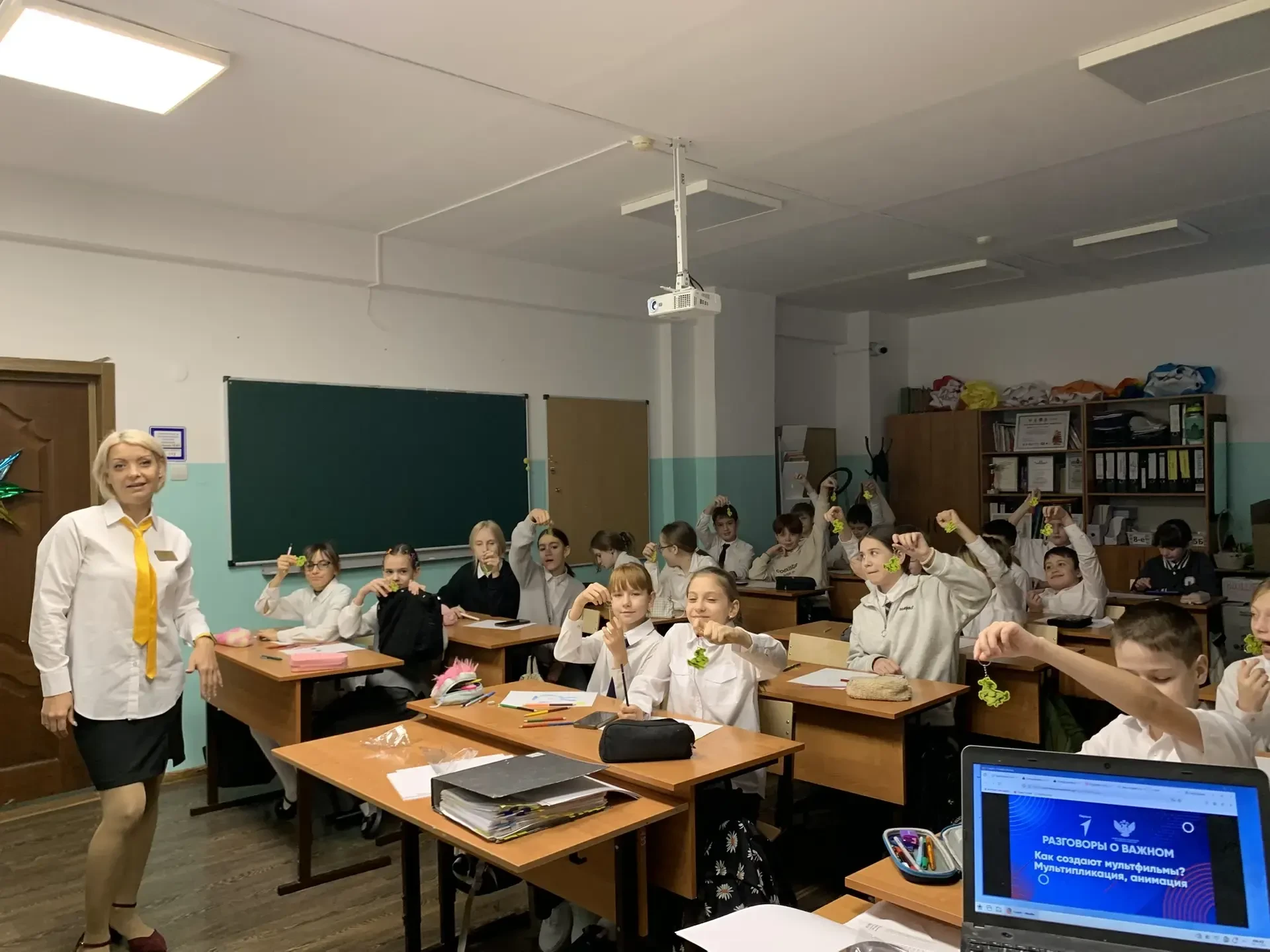Сегодня в МБОУ «Школа №43» г.о. Самара в рамках проекта «Разговоры о важном» прошел урок, посвященны