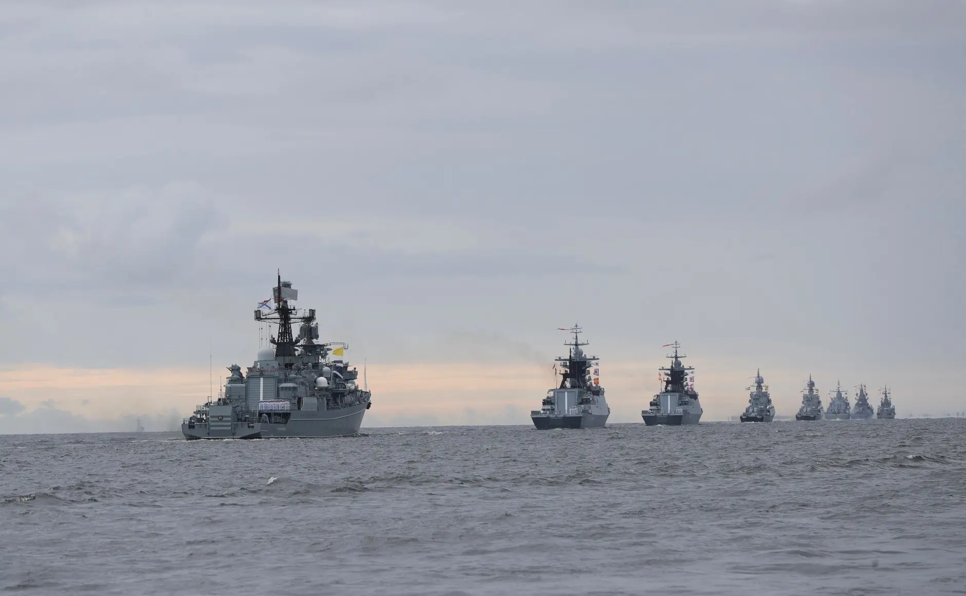 Сегодня наша страна отмечает День Военно-Морского Флота. Для России, великой морской де...