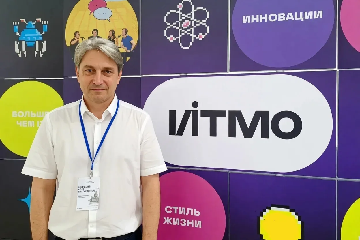 Декан факультета биологии и экологии ЯрГУ Олег Маракаев выступил с докладом на Пленуме Совета ФУМО «
