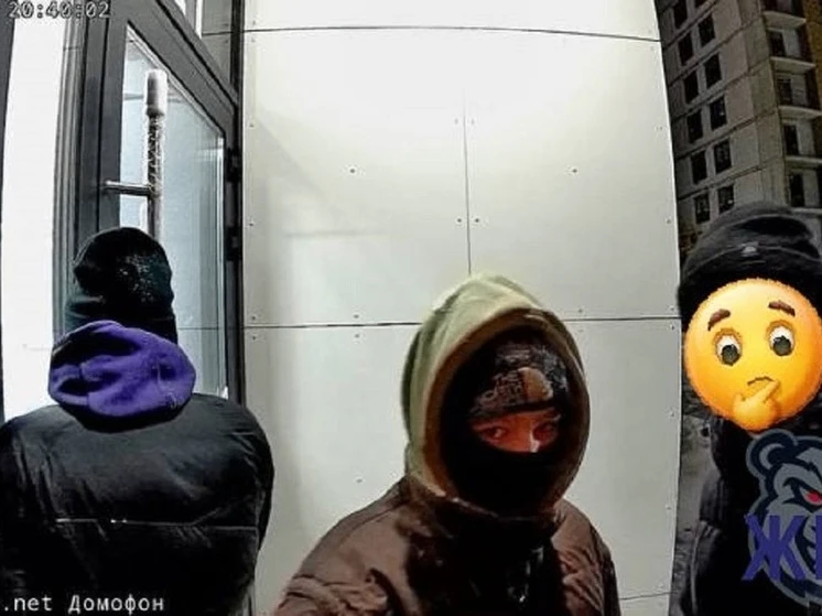 В Ярославле начали поиск малолетних вандалов, "разгулявшихся" в новостройке на Чернопру...