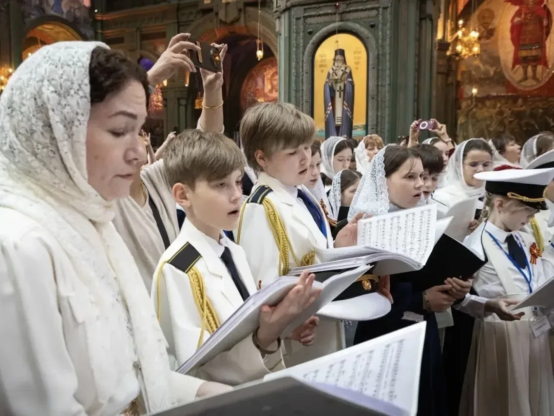 Наши звезды   ✨ Никита и Даниил, ученики 4 класса нашей школы, в составе детского хора студии «Юные 