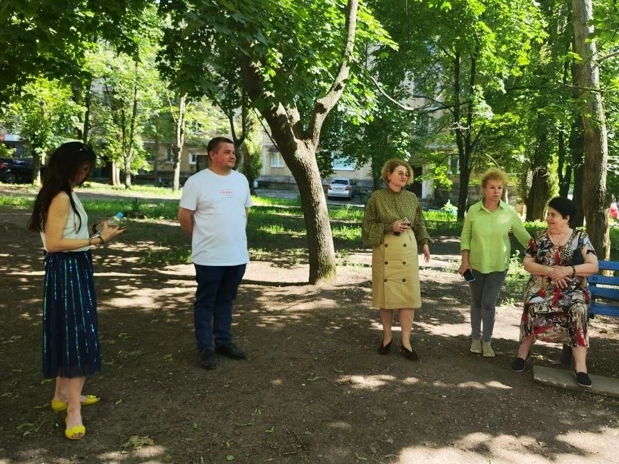 В Шахтерске провели встречу с жителями микрорайона 7 в рамках проекта «Управдом»