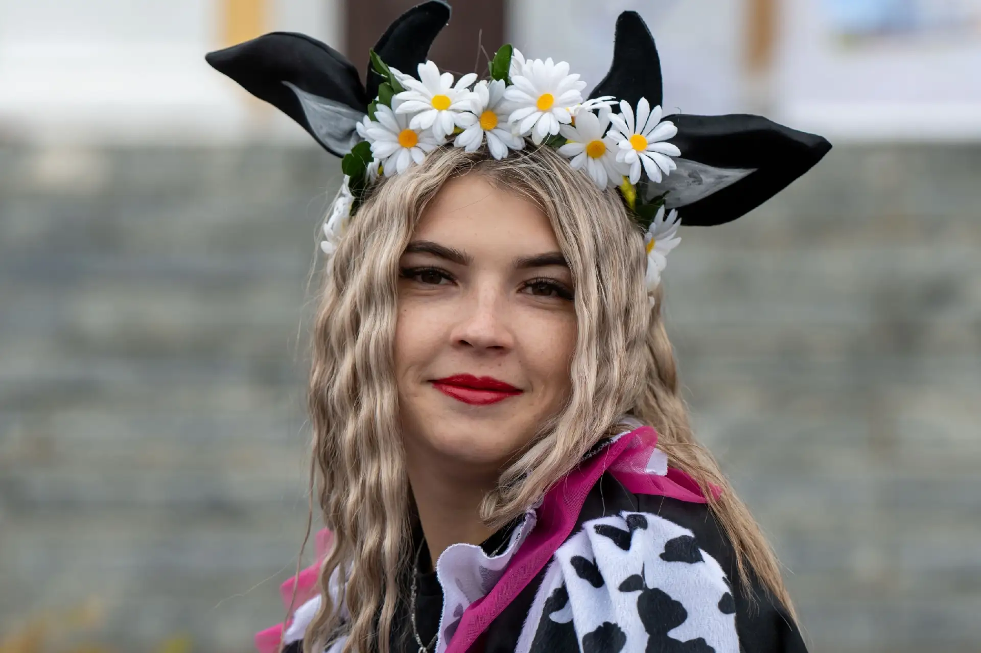 СТО ЛЕТ ИСТОРИИ