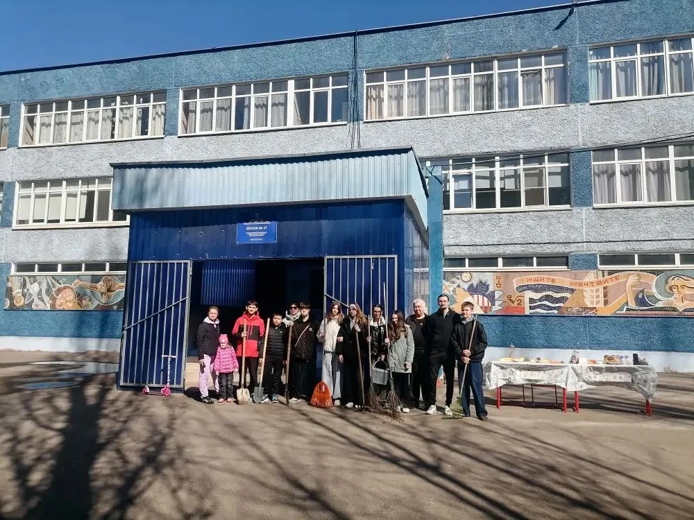 🌿 Субботник в школе — вместе за чистоту и порядок! 25 апреля в нашей школе прошёл традиционный суббо