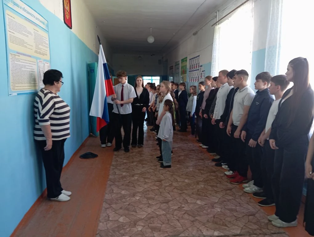 Сегодня, 18 мая 2026 года, в Лопатинской школе прошло занятие в рамках цикла «Разговоры...