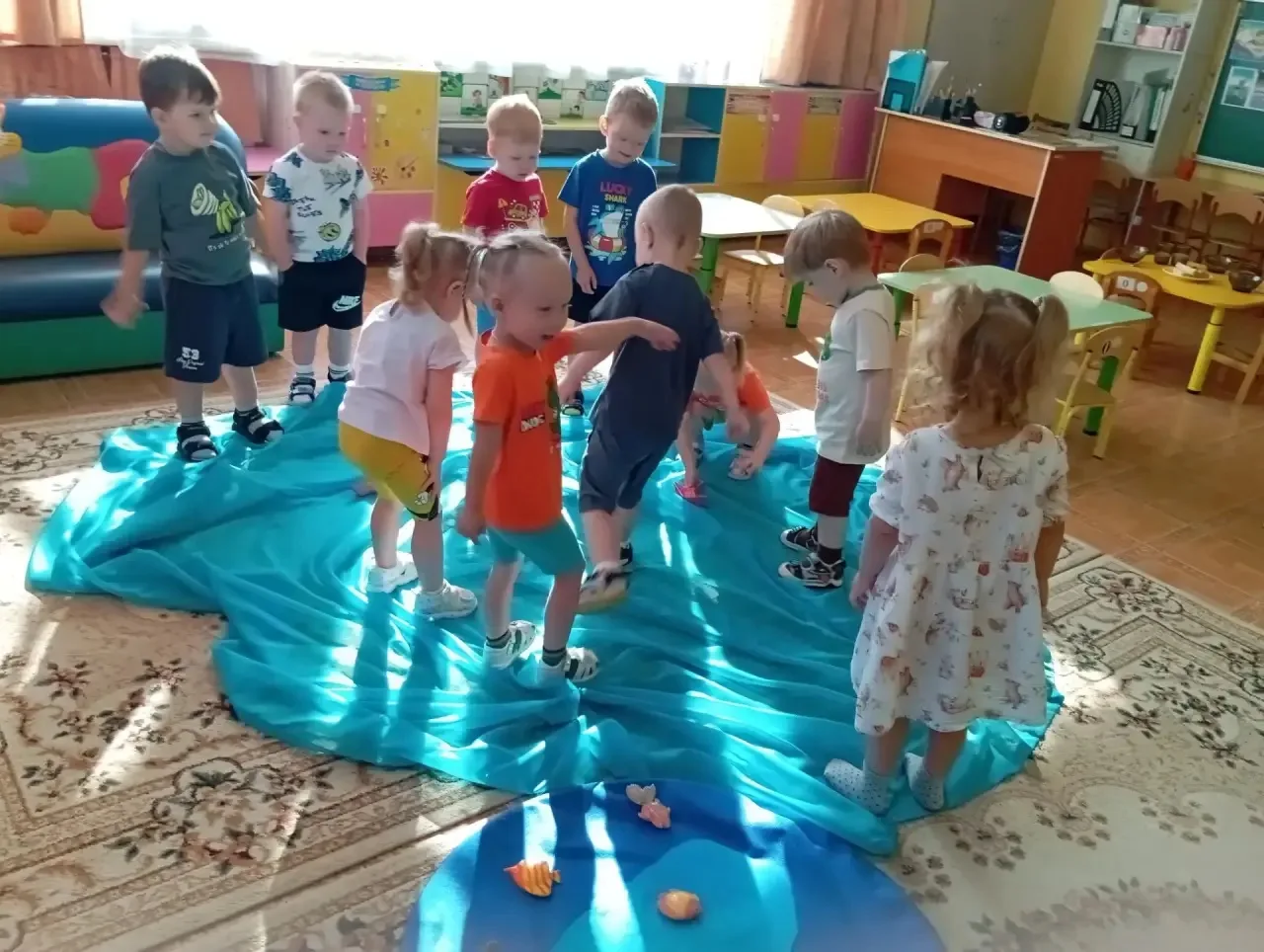 Познакомили  ребят с правилами безопасного поведения на воде и побеседовали о их послед...