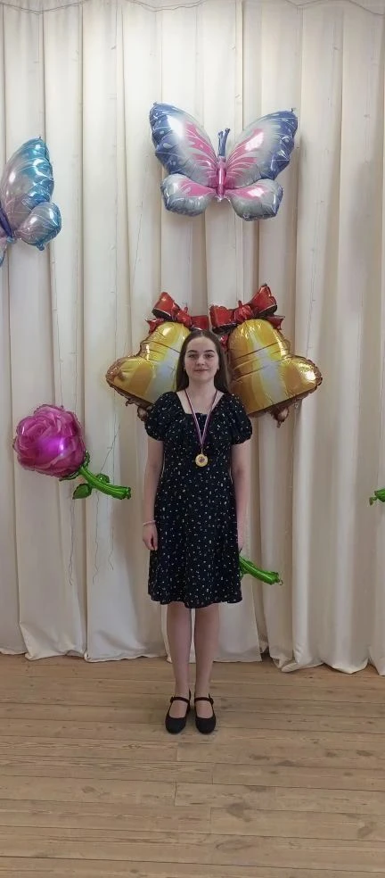 #выпускники 🎓🌟 От всей души поздравляем наших выпускников — Новописную Дарина и Заец ...