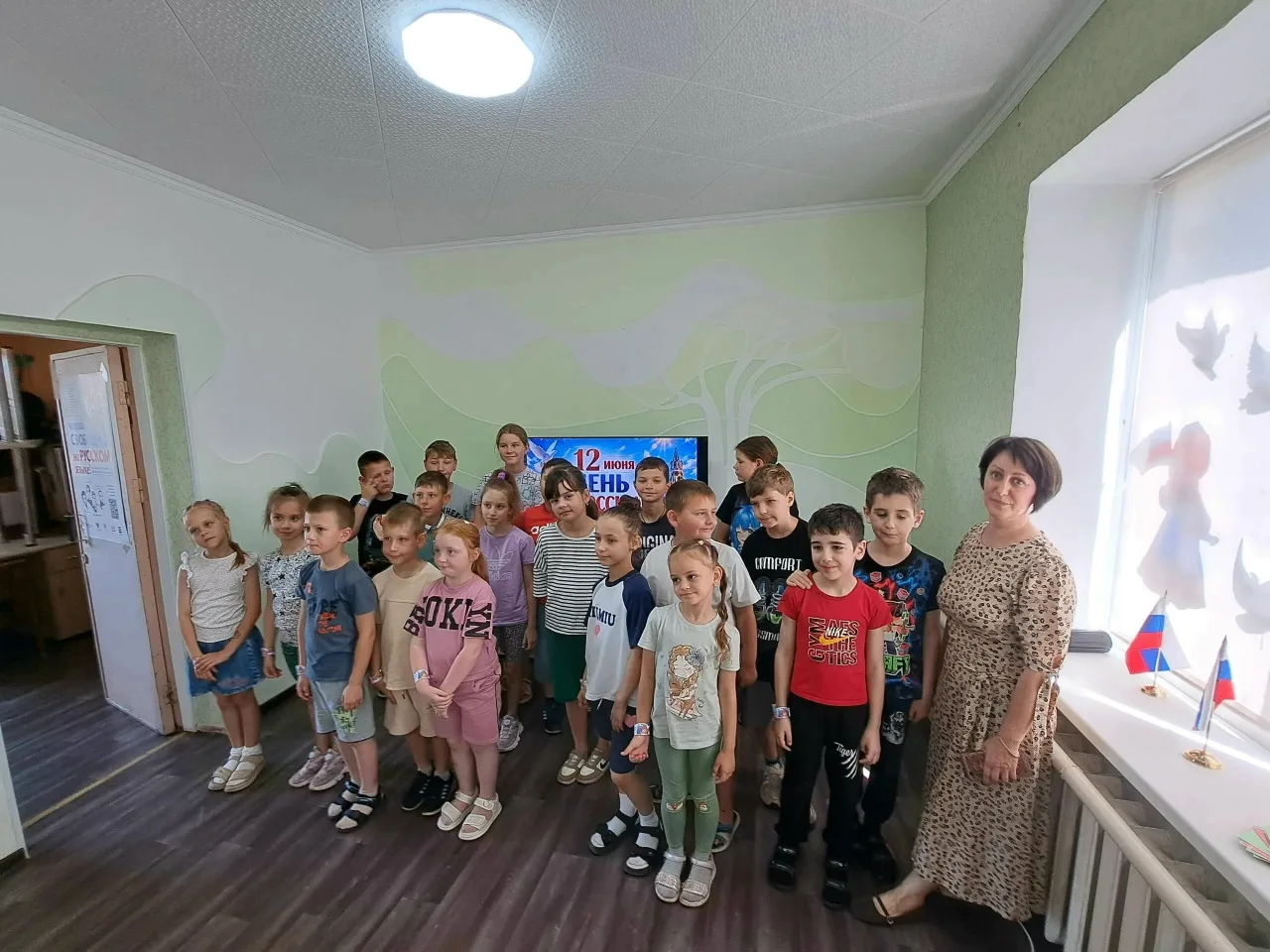 ШИРОКА СТРАНА МОЯ РОДНАЯ                                                               ...