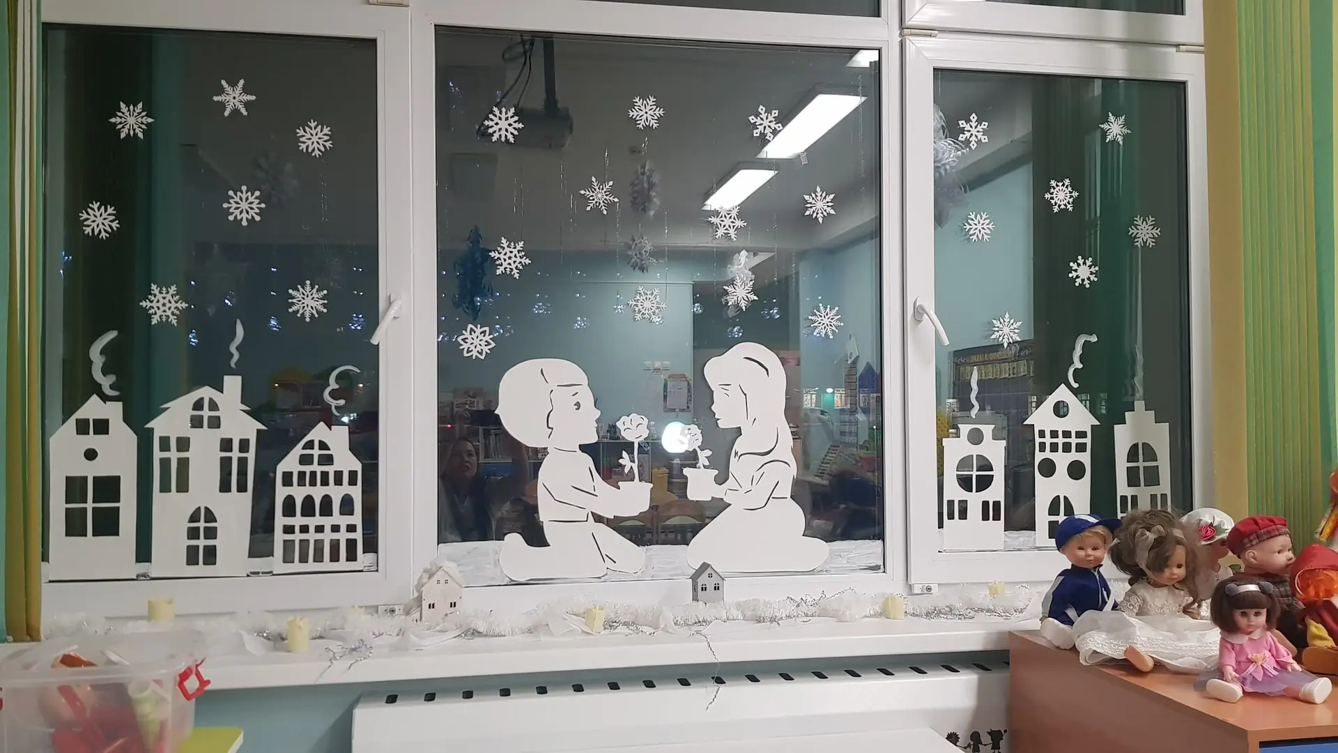 ❄️Царство Снежной Королевы в группе #06 «Ежевички».❄️