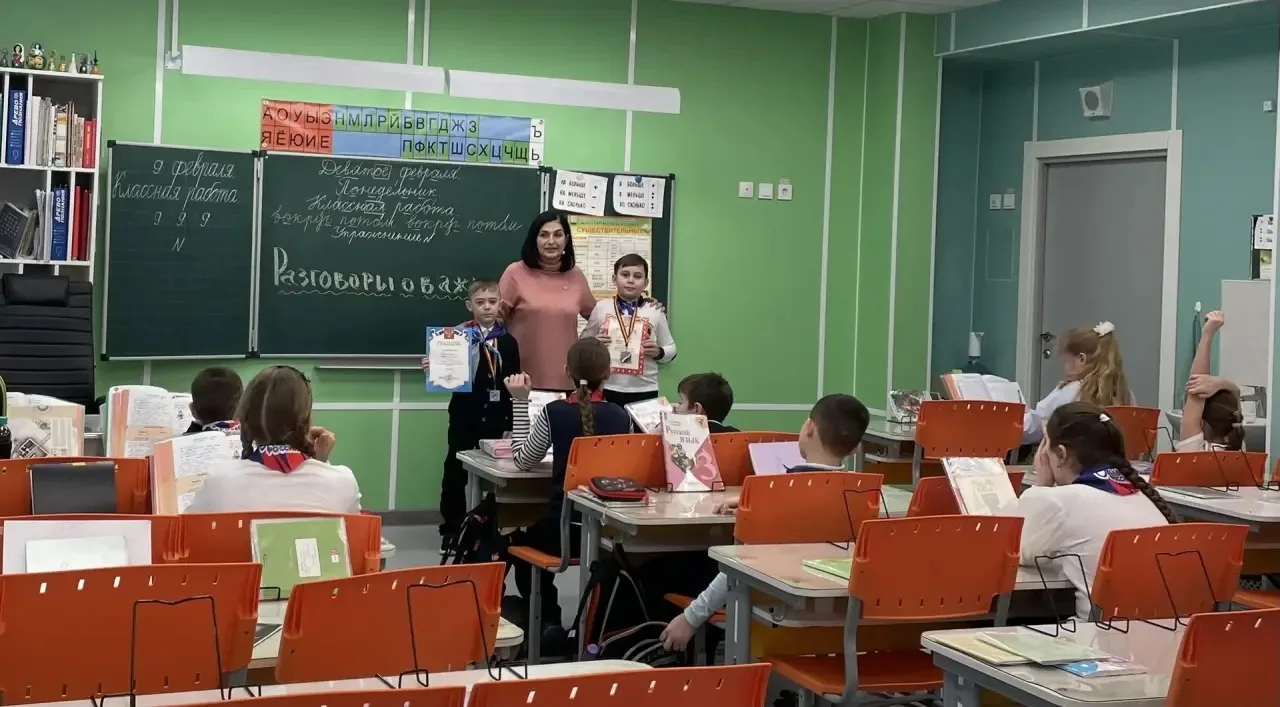 Разговоры о важном 🇷🇺  https://vk.ru/album-211862021_310140329   Торжественно состоялось открытие но