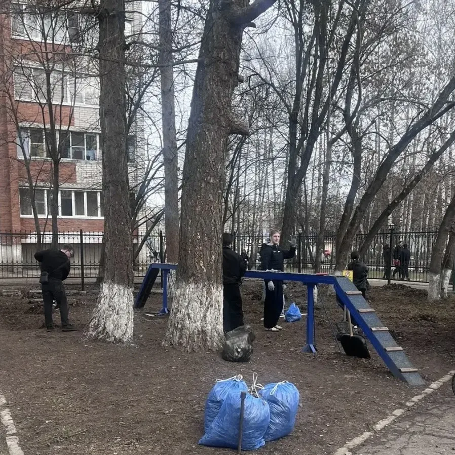 Дождливая погода - не преграда для добрых дел!❤🌧  Сегодня, 9 апреля, в Йошкар-Оле проходит общегород
