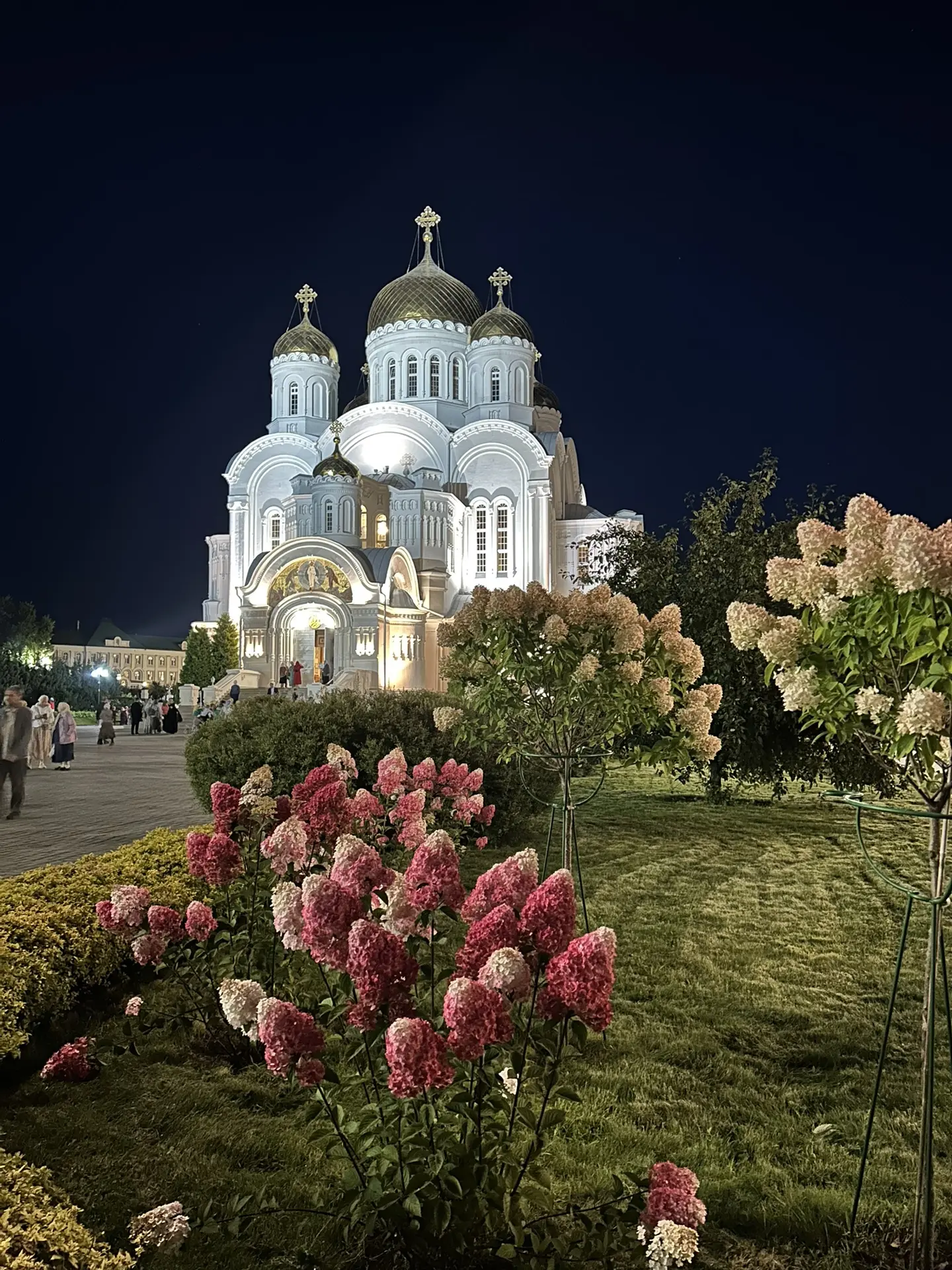 Медовый, Яблочный и Ореховый Спасы