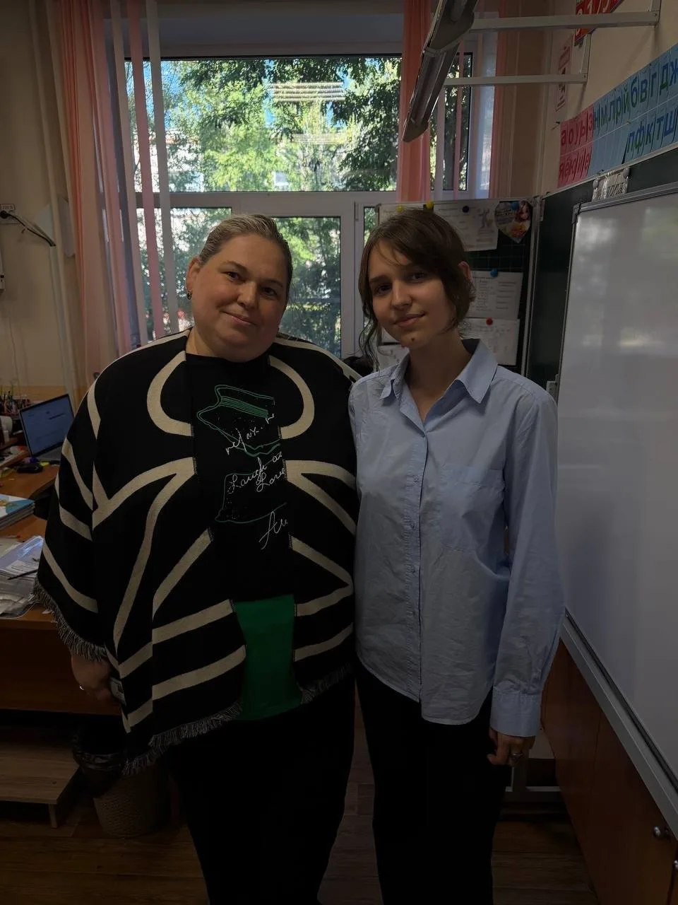 Наша первая учительница - Татьяна Геннадьевна, и она навсегда останется в нашем сердце ...