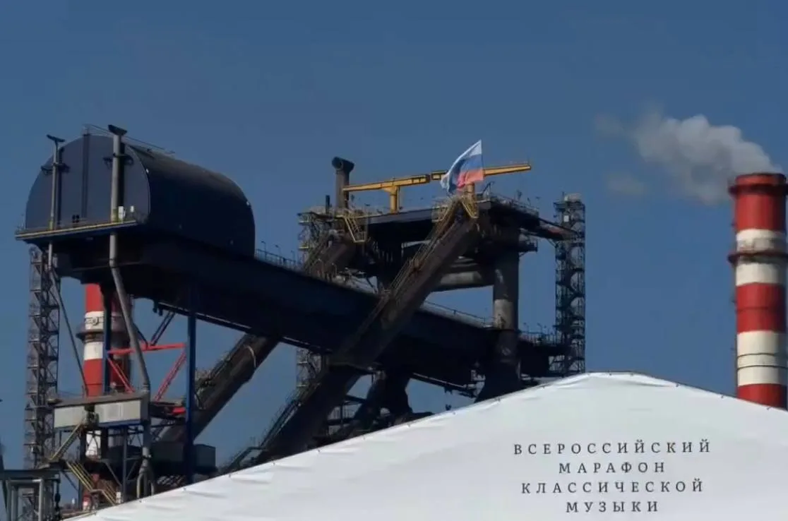 День России свой для каждого. 

Вчера страна отмечала свой суверенитет. 12 июня 1991 года РСФСР попр