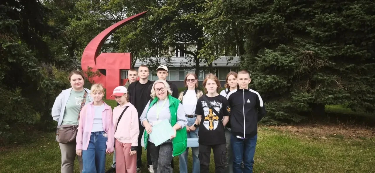 ✈️Ученики 9 «А» класса вместе с классным руководителем Купчихиной А. В. побывали на экс...