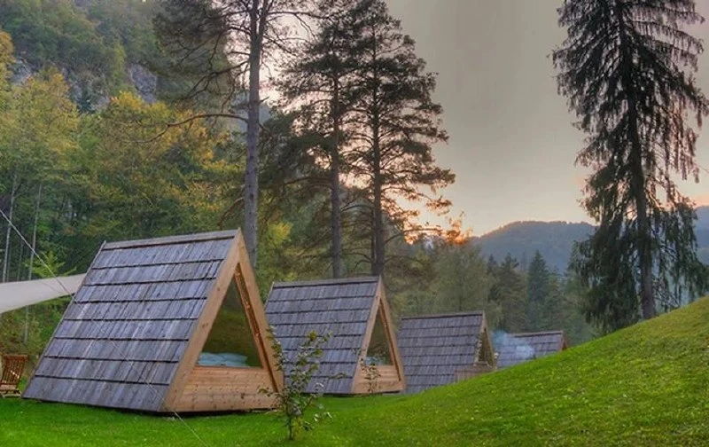 🏕️ Глэмпинги в Сочи этим летом забиты на 70%.