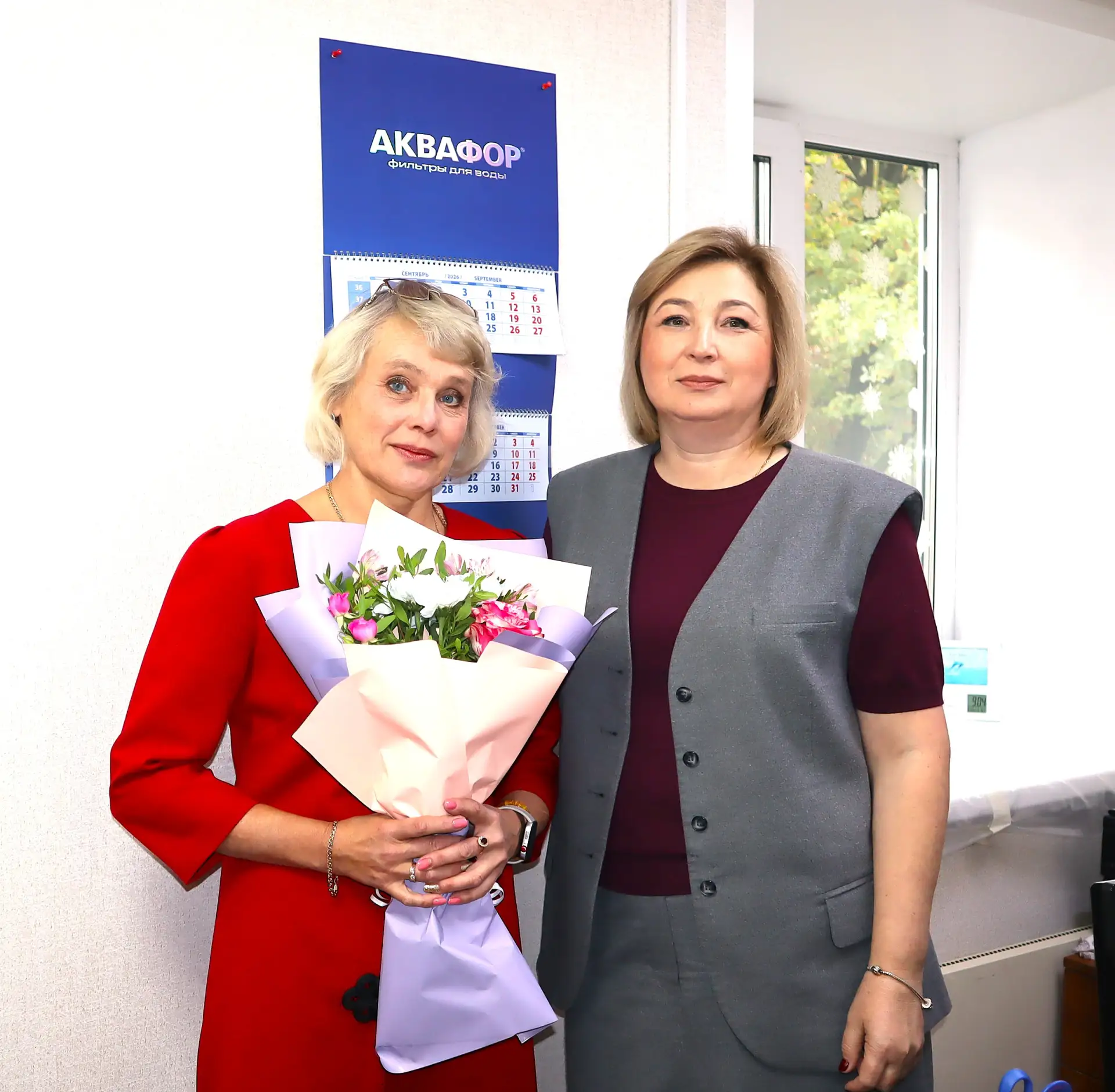🎉 Сегодня свой день рождения отмечает почётный гражданин Заволжского района — Елена Па...